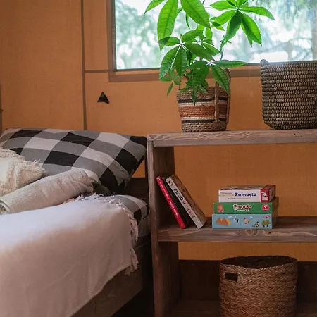 Luxusní stan Wolny Glamping Na Mazurach Lawki