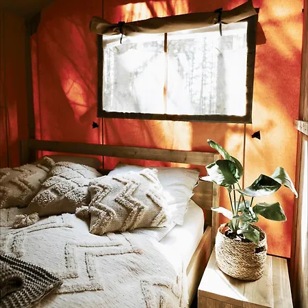Luksusowy namiot Wolny Glamping Na Mazurach Lawki