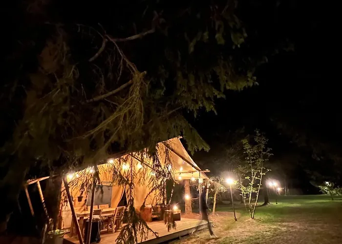 Wolny Glamping Na Mazurach * Lawki